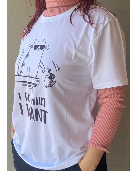 Blusa blanca con diseño