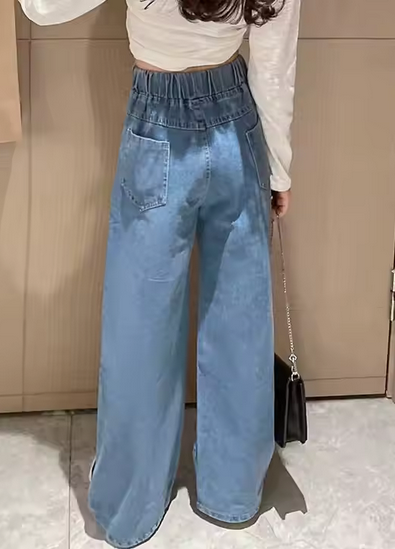 Jeans anchos en tendencia para niña